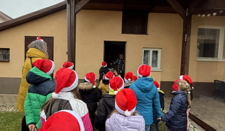 Koľko lásky sa zmestí do krabice od topánok - 16.12.2025