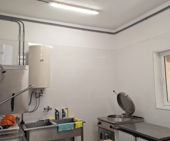 Projekty / ’’Rekonštrukcia kuchyne viacúčelovej budovy kultúrneho domu v obci Košická Polianka’’ - foto