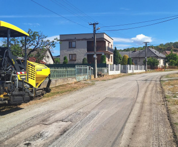 Projekty / Rekonštrukcia miestnej komunikácie od súp.č. 119 do súp.č. 105, parc. č. 599 v obci Košická Polianka  - foto