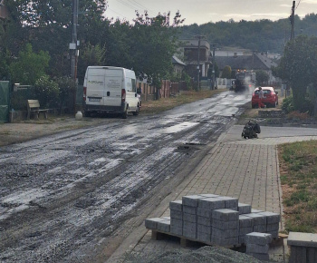 Projekty / Rekonštrukcia miestnej komunikácie od súp.č. 119 do súp.č. 105, parc. č. 599 v obci Košická Polianka  - foto