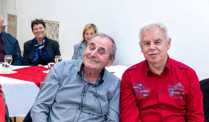 Mesiac úcty k starším - 11.10.2026